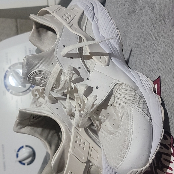 Air Huaraches - Picture 4 of 4